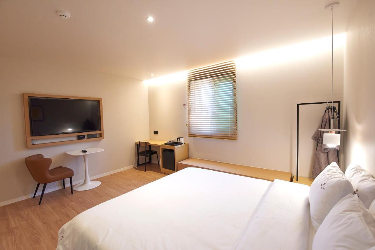 Bonathree Hotel Busan Buitenkant foto