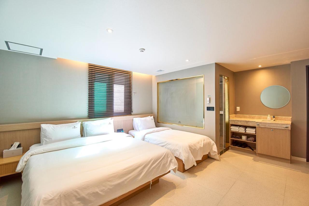 Bonathree Hotel Busan Buitenkant foto