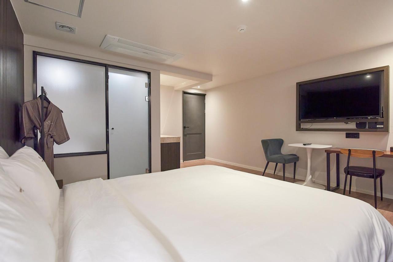 Bonathree Hotel Busan Buitenkant foto