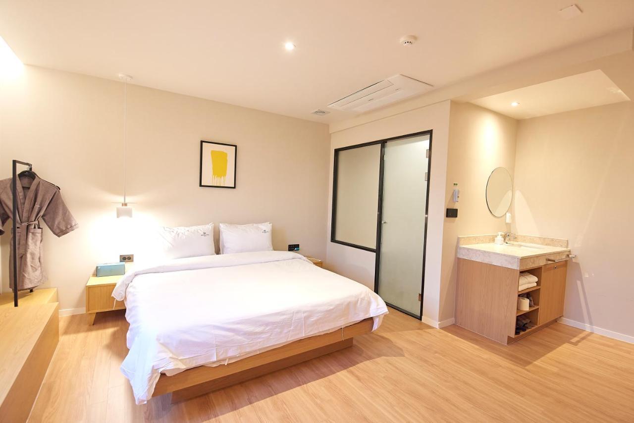 Bonathree Hotel Busan Buitenkant foto