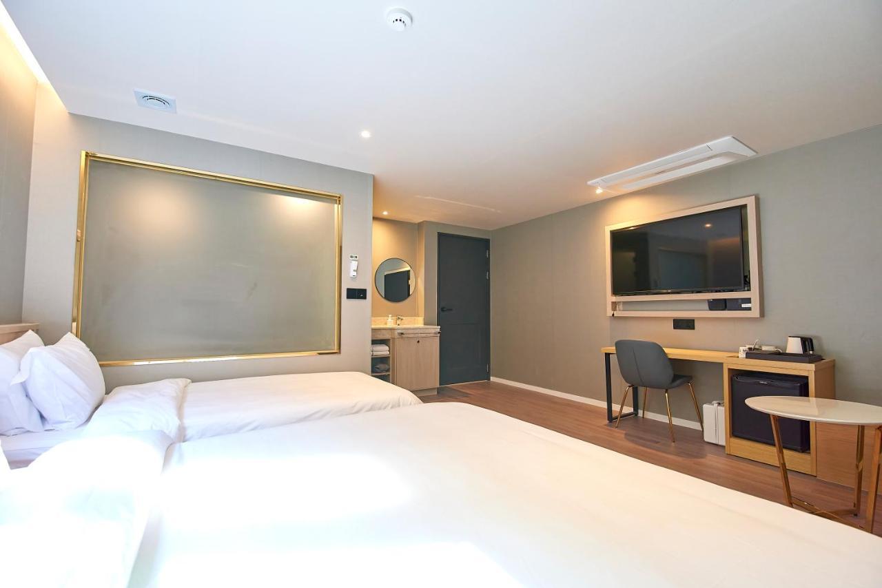 Bonathree Hotel Busan Buitenkant foto