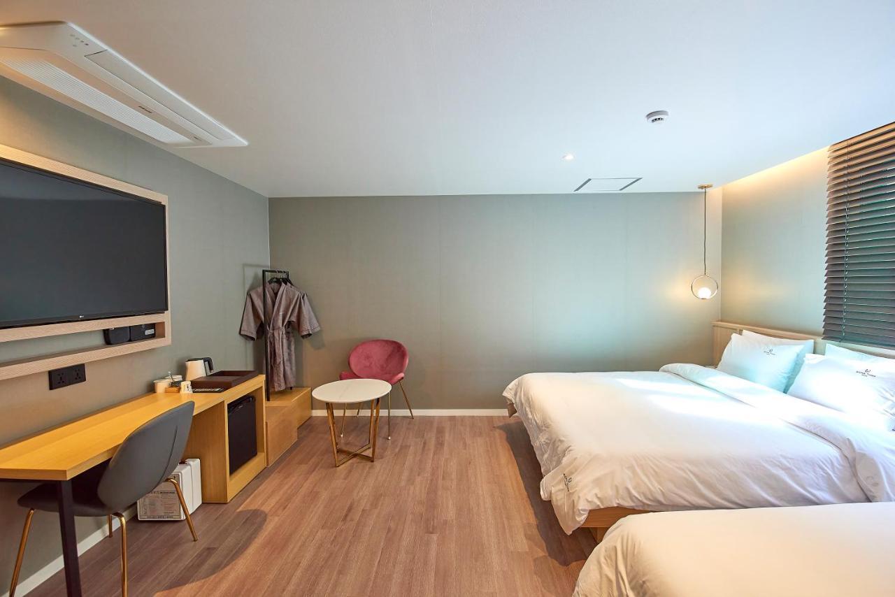 Bonathree Hotel Busan Buitenkant foto